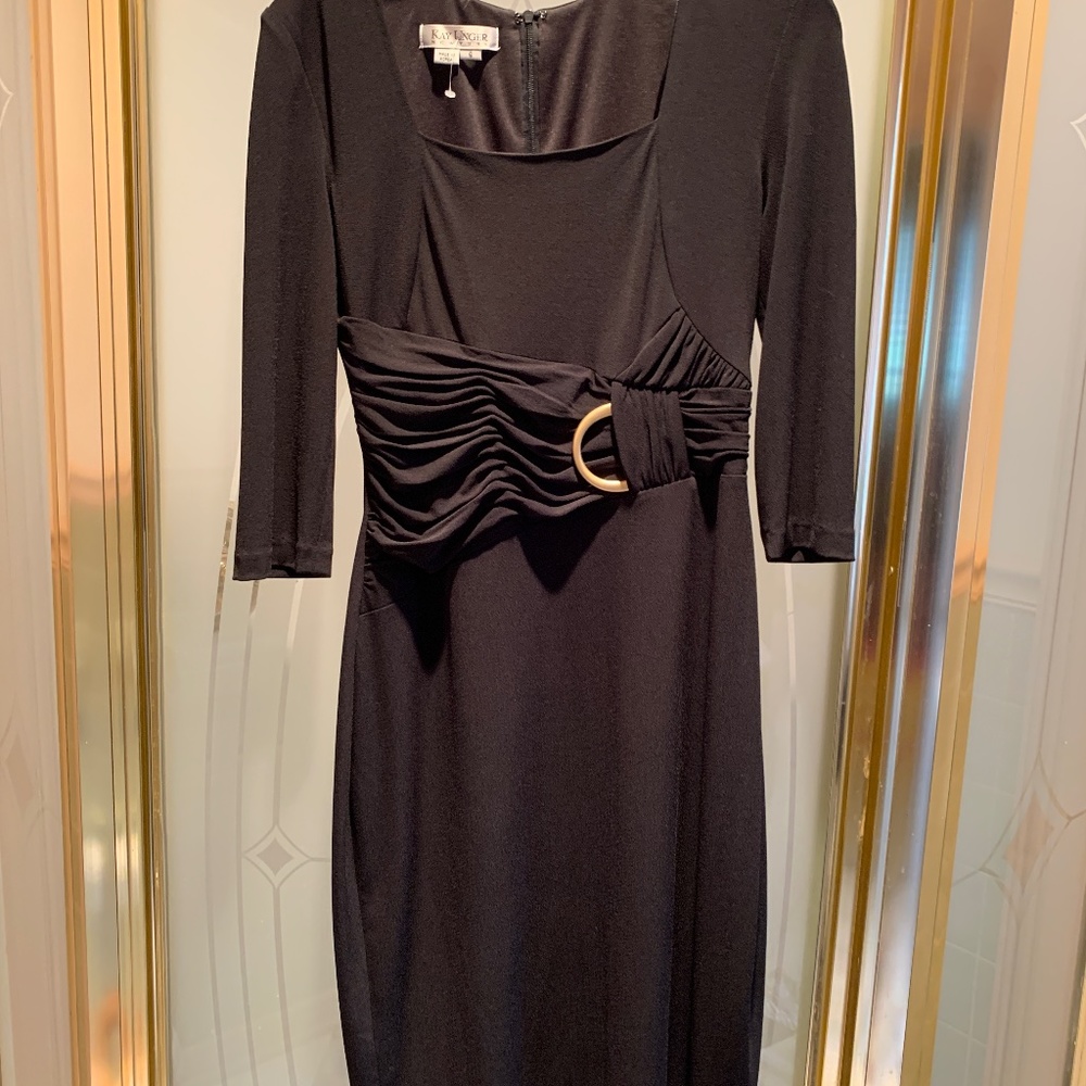 KAY UNGER DRESS BLACK PLEATED WAIST GOLD BUCKLE LONG SLEEVE KNEE LENGTH SIZE 6